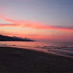 Blu Oltremare 50 Mt Playa Apartmán *
