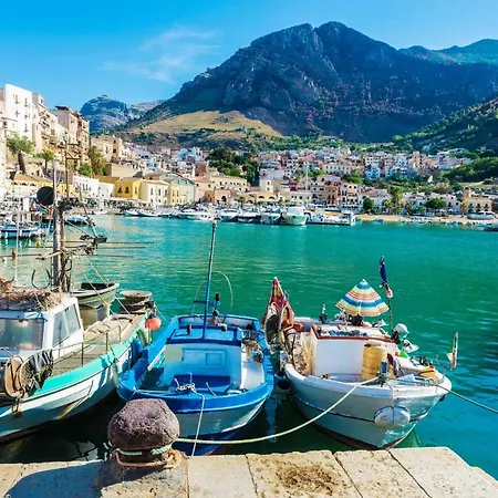 Blu Oltremare 50 Mt Playa Apartmán *